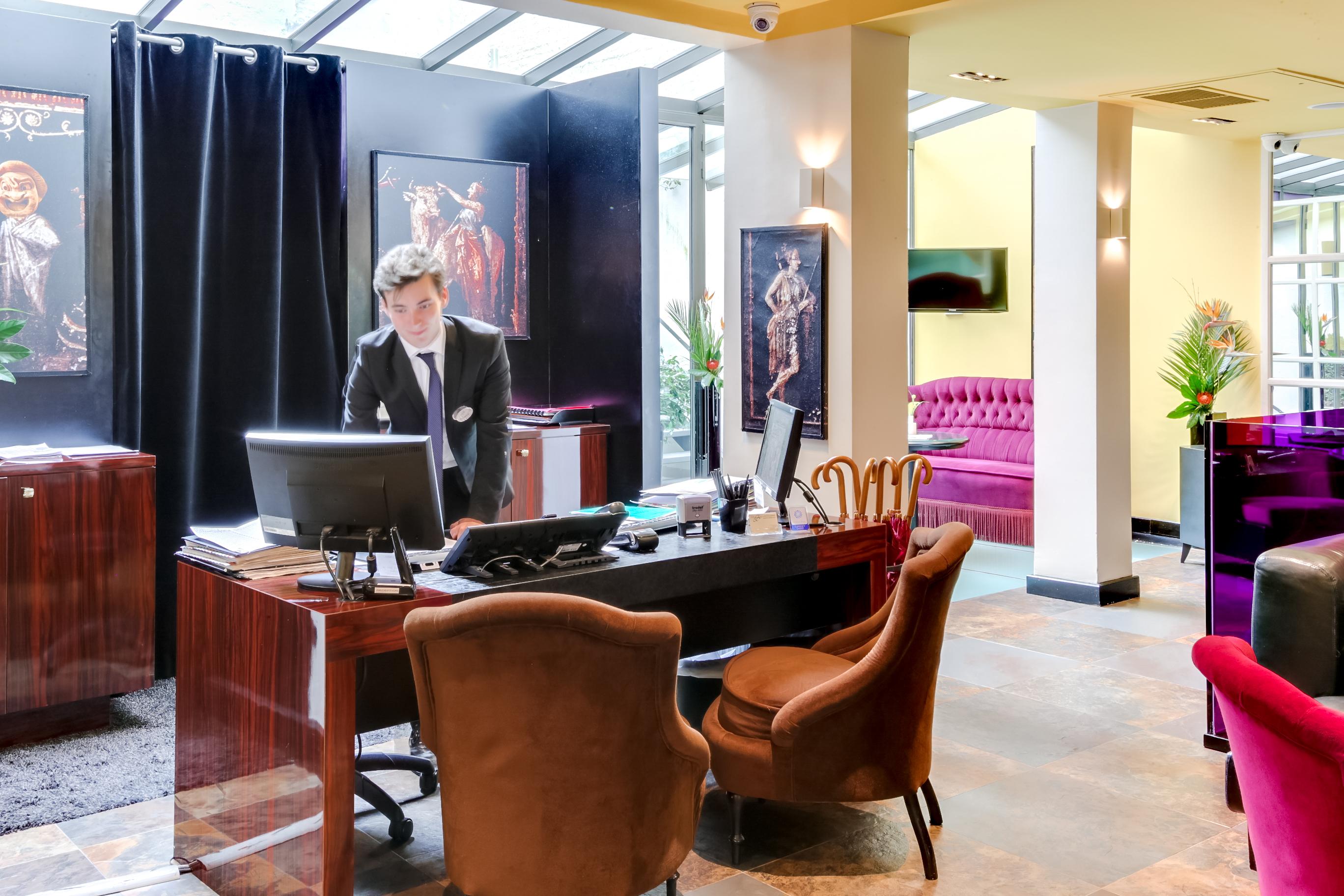 Hotel Le Bellechasse Saint-Germain Paris Exterior photo